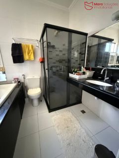 Casa Alto Padrão no Condomínio Reserva Mundo Verde – Abrantes / Lauro de Freitas.