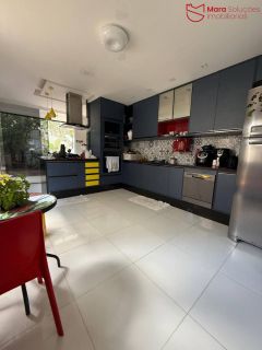 Casa Alto Padrão no Condomínio Reserva Mundo Verde – Abrantes / Lauro de Freitas.