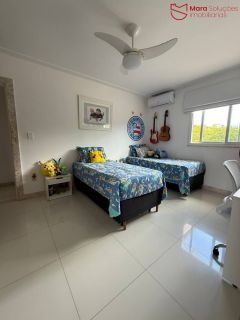 Casa Alto Padrão no Alphaville Litoral Norte 1 – Lauro de Freitas.