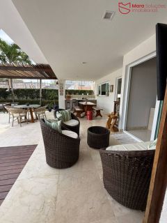 Casa Alto Padrão no Alphaville Litoral Norte 1 – Lauro de Freitas.