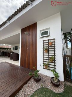 Casa Alto Padrão no Alphaville Litoral Norte 1 – Lauro de Freitas.