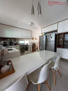 Casa Alto Padrão no Alphaville Litoral Norte 1 – Lauro de Freitas.