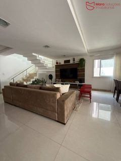 Casa Alto Padrão no Alphaville Litoral Norte 1 – Lauro de Freitas.