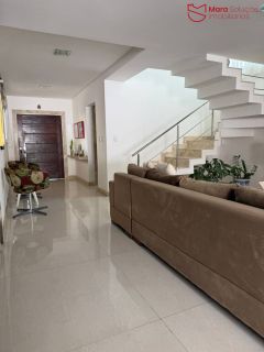 Casa Alto Padrão no Alphaville Litoral Norte 1 – Lauro de Freitas.