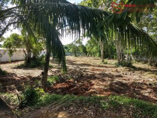 Terreno à venda em Lauro de Freitas – Condomínio Chácaras do Rio Joanes.