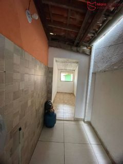 3 imóveis em um só terreno, a apenas 800 metros da praia!