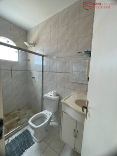 3 imóveis em um só terreno, a apenas 800 metros da praia!