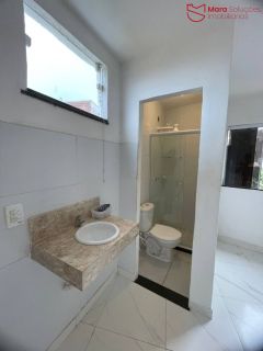 3 imóveis em um só terreno, a apenas 800 metros da praia!