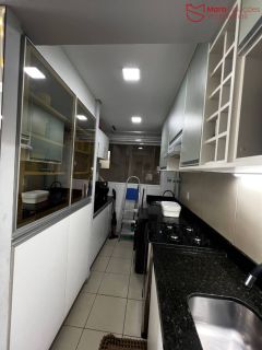 Apartamento Á Venda com 2/4, sendo 1 suíte no cond. Torres do Atlântico.