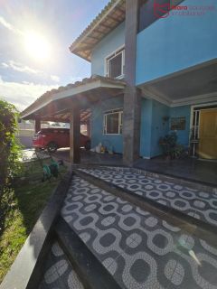 oportunidade no Hortovillas! Se você procura um imóvel espaçoso, com potencial para investimento e localizado em um dos condomínios mais luxuosos de Lauro de Freitas.