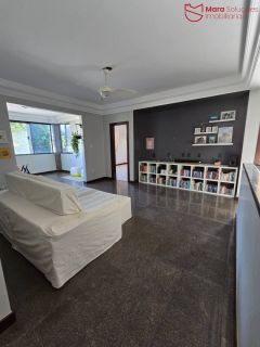 oportunidade no Hortovillas! Se você procura um imóvel espaçoso, com potencial para investimento e localizado em um dos condomínios mais luxuosos de Lauro de Freitas.