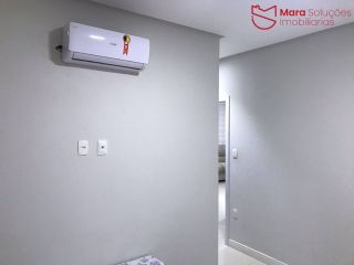 Casa de Alto padrão com 5/4 em Vilas do Atlântico!