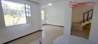 Casa ampla com dois pavimentos 6/4 para aluguel no Rio Vermelho.