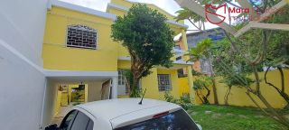 Casa ampla com dois pavimentos 6/4 para aluguel no Rio Vermelho.