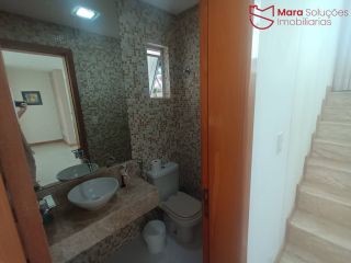 Casa duplex em Alphaville Litoral Norte.