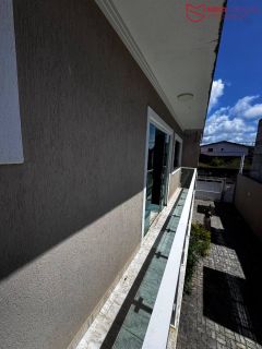 Casa à venda em Ipitanga – condomínio fechado.