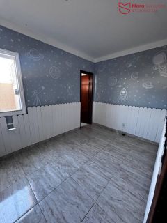 Casa à venda em Ipitanga – condomínio fechado.