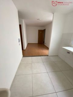 Apartamento 2/4 em Condomínio Bem Localizado – Conforto e Praticidade!