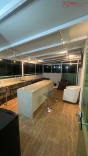 Cobertura 3/4 Semi Mobiliada em Localização Privilegiada – Buraquinho.