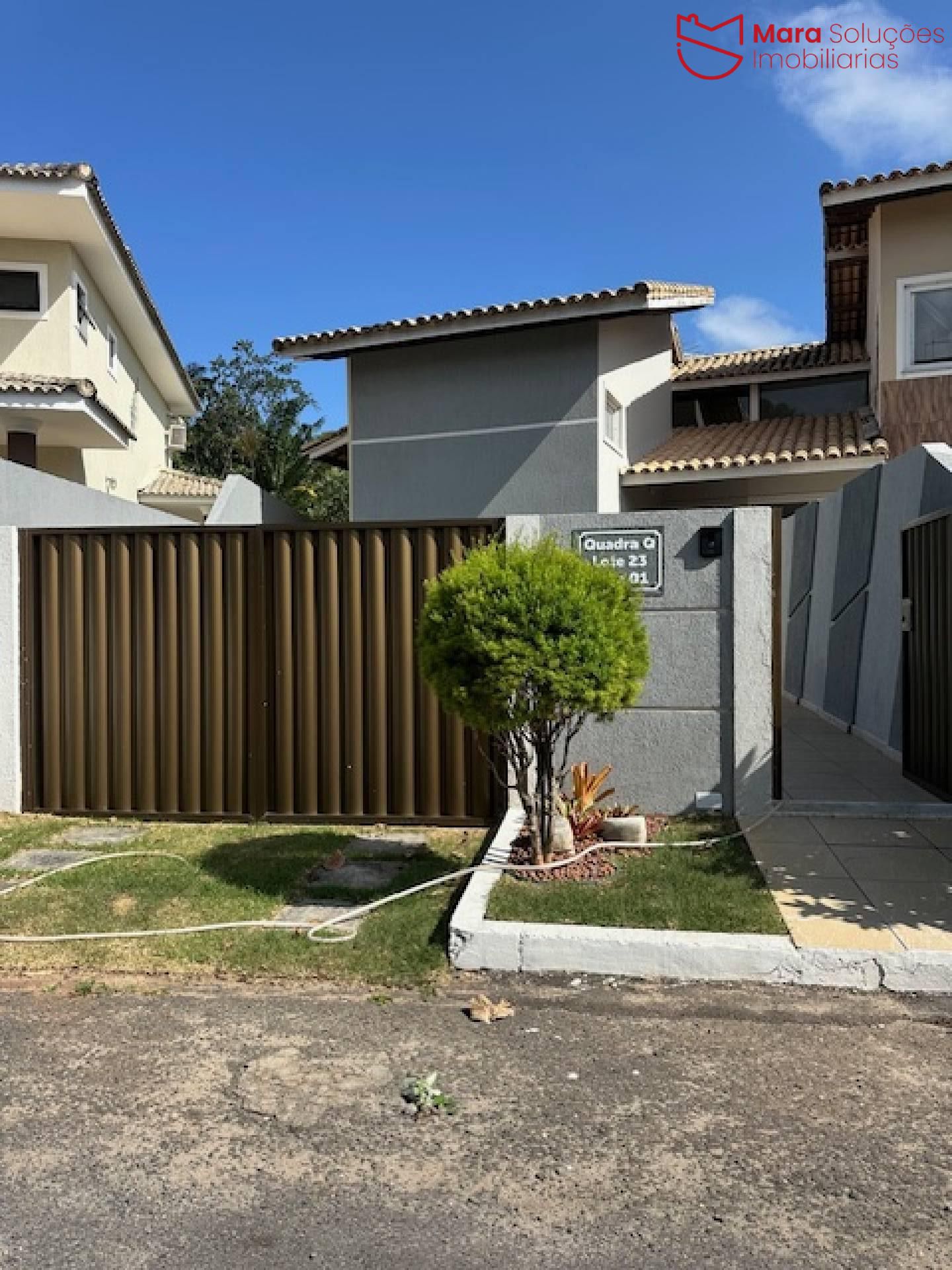 LOCAÇÃO NO COND. VILAS BOSQUE LAURO DE FREITAS PRÓXIMO PARQUE SHOPPING.