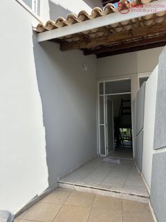 LOCAÇÃO NO COND. VILAS BOSQUE LAURO DE FREITAS PRÓXIMO PARQUE SHOPPING.