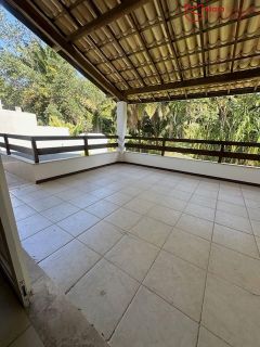 LOCAÇÃO NO COND. VILAS BOSQUE LAURO DE FREITAS PRÓXIMO PARQUE SHOPPING.