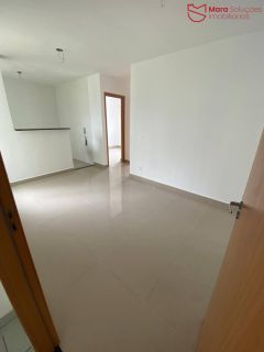 Conforto e Praticidade: Apartamento Térreo 2/4 Nascente.