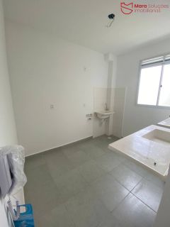 Apartamento 2/4 em Condomínio Completo – Conforto e Praticidade!