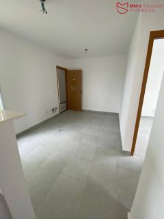 Apartamento 2/4 em Condomínio Completo – Conforto e Praticidade!