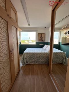 Apartamento Porteira Fechada em Vilas do Atlântico.