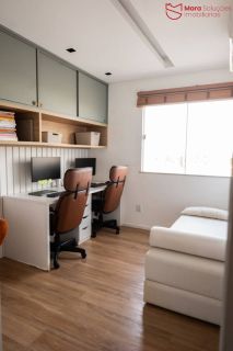 Apartamento Porteira Fechada em Vilas do Atlântico.