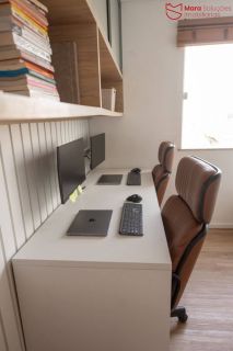 Apartamento Porteira Fechada em Vilas do Atlântico.