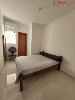 Triplex com 3 suítes em rua pública em Ipitanga.