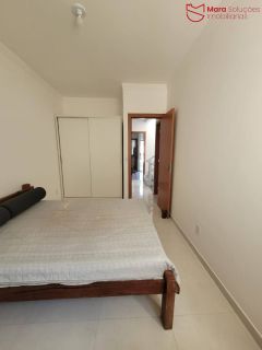 Triplex com 3 suítes em rua pública em Ipitanga.