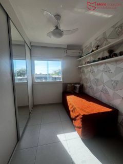 Casa Triplex á Venda com 3 suítes na Avenida Amarílio Thiago.