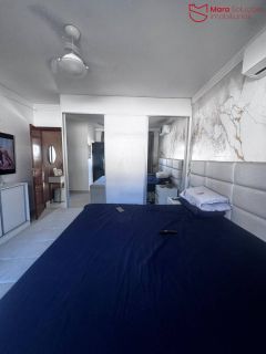 Casa Triplex á Venda com 3 suítes na Avenida Amarílio Thiago.