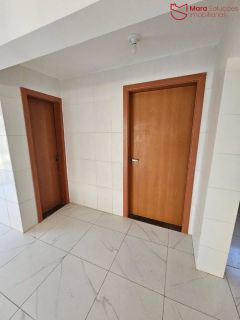 Apartamento em Ipitanga  com 2, 3/4  ou cobertura.