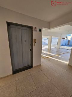 Apartamento em Ipitanga  com 2, 3/4  ou cobertura.