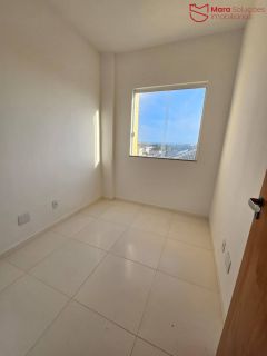 Apartamento em Ipitanga  com 2, 3/4  ou cobertura.