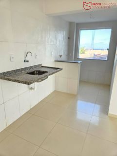 Apartamento em Ipitanga  com 2, 3/4  ou cobertura.