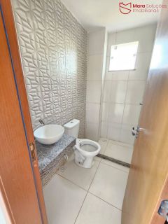 Apartamento em Ipitanga  com 2, 3/4  ou cobertura.