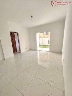 Apartamento em Ipitanga  com 2, 3/4  ou cobertura.
