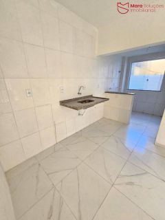 Apartamento em Ipitanga  com 2, 3/4  ou cobertura.