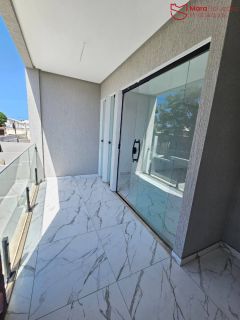 Casa em Pitangueiras  com 3 suites.