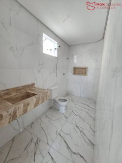 Casa em Pitangueiras  com 3 suites.