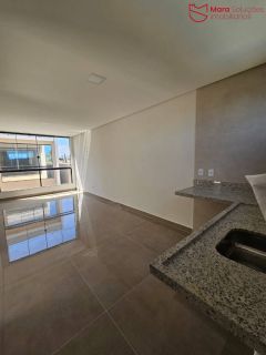 Casa Triplex em Condomínio na região de Pitangueiras.