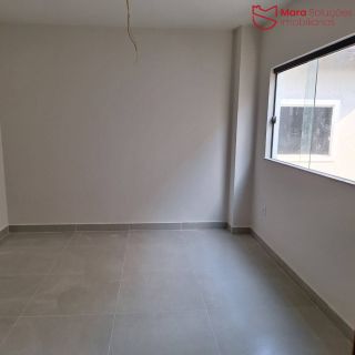 Casa nova dentro do Portão do Sol em Buraquinho.