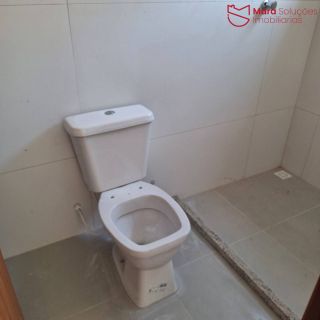 Casa nova dentro do Portão do Sol em Buraquinho.