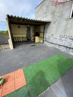 Viva com Estilo: Casa 2/4 com Suítes, Closet e Terraço Exclusivo.