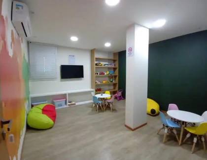 Belíssimo apartamento 2/4 no Vila Flamengo.